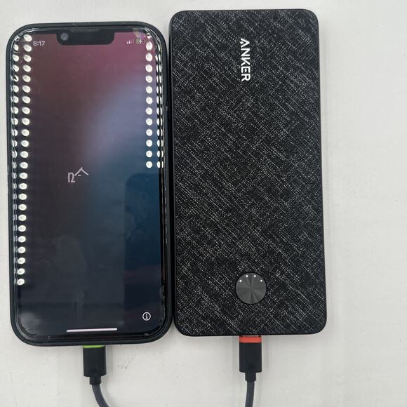 Anker PowerCore III Sense 10k (10000mAh, 20W, 3-Port) 2 USB-A + 1 USB-C Black - Picture 5 of 6